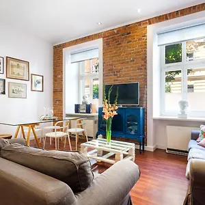 Διαμέρισμα Tyzenhauz Comfort, Krasków